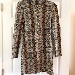 Stretchy Leopard Print Mini Dress